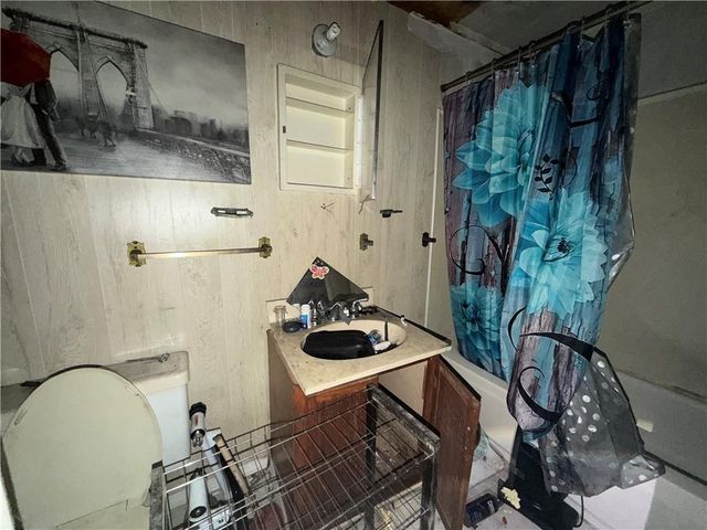 2004 Magnolia Lane, Mobile, AL 36605