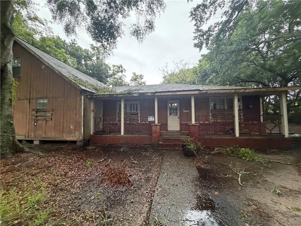 2004 Magnolia Lane, Mobile, AL 36605
