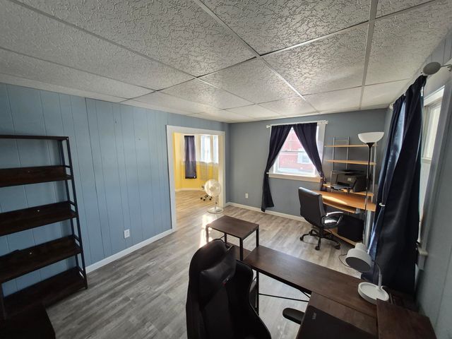 62 Young Street, Newport City, VT 05855