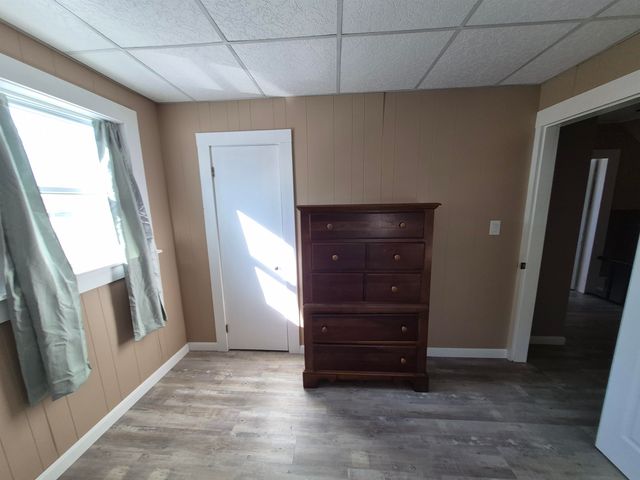 62 Young Street, Newport City, VT 05855