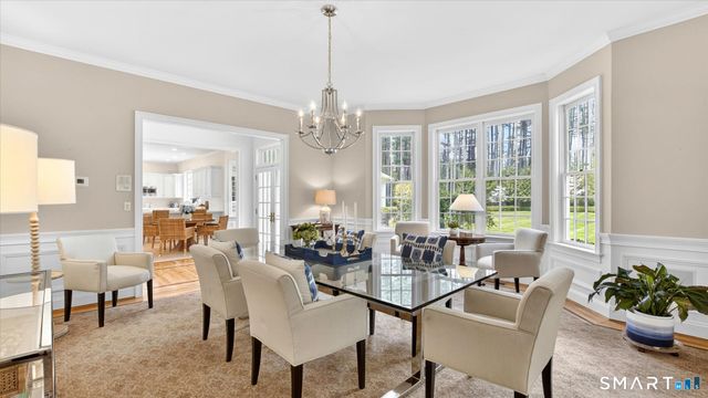 22 Joshua Drive, Simsbury, CT 06092