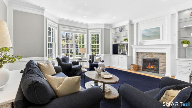 22 Joshua Drive, Simsbury, CT 06092