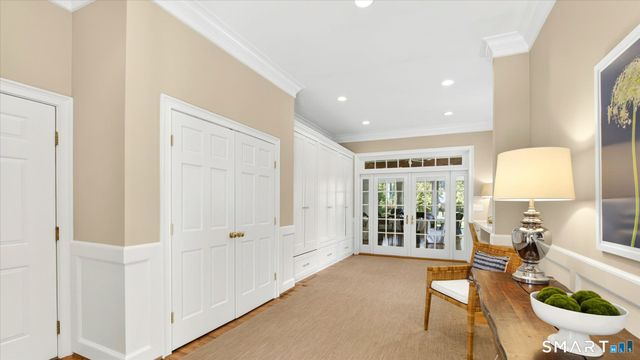 22 Joshua Drive, Simsbury, CT 06092