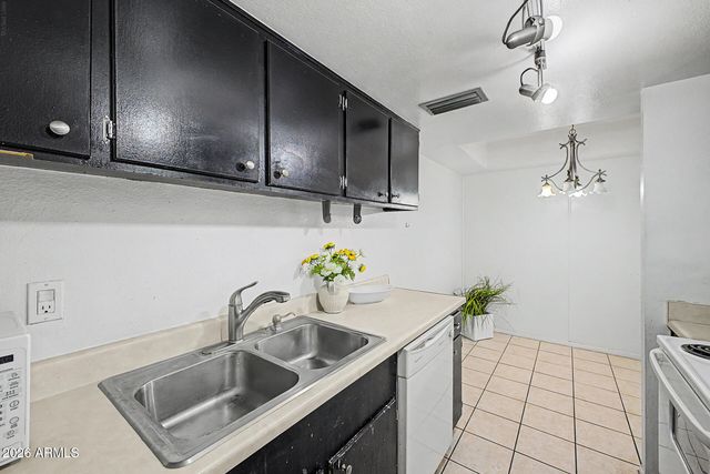 14221 N 54TH Drive, Glendale, AZ 85306
