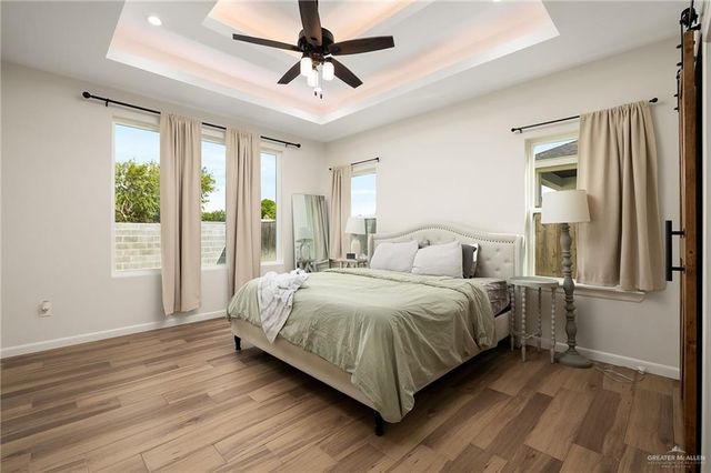 905 W Buxton Avenue, Edinburg, TX 78541