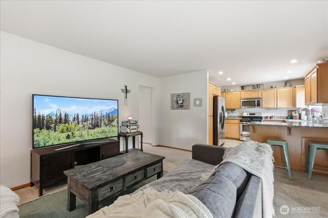 310 Fife Way, Milton, WA 98354