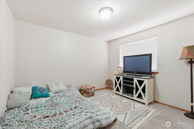 310 Fife Way, Milton, WA 98354