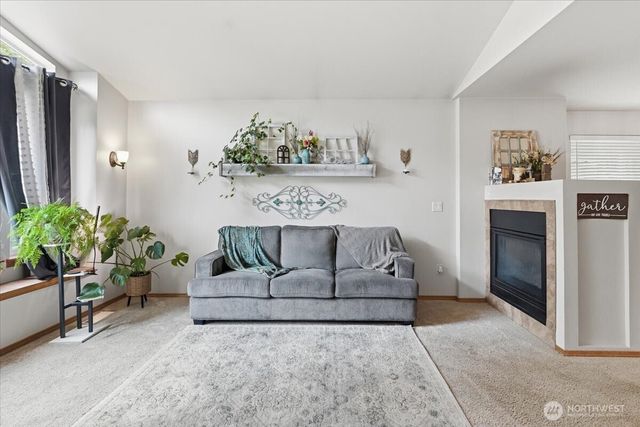 310 Fife Way, Milton, WA 98354