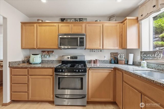 310 Fife Way, Milton, WA 98354
