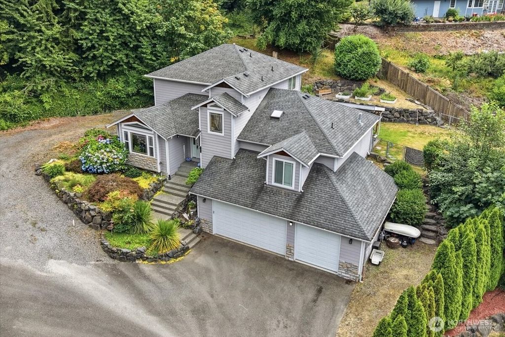 310 Fife Way, Milton, WA 98354