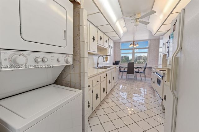2751 S Ocean Dr 501N, Hollywood, FL 33019