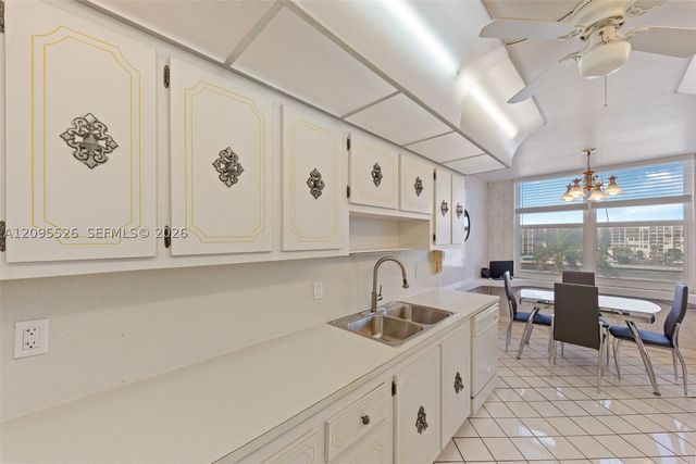 2751 S Ocean Dr 501N, Hollywood, FL 33019