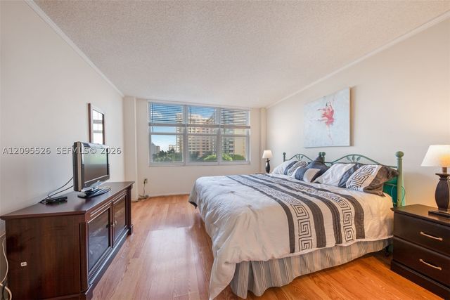 2751 S Ocean Dr 501N, Hollywood, FL 33019