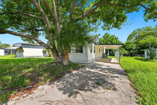 7205 COMMONS BOULEVARD, Port Richey, FL 34668
