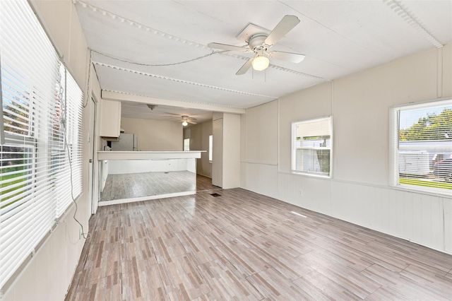 7205 COMMONS BOULEVARD, Port Richey, FL 34668