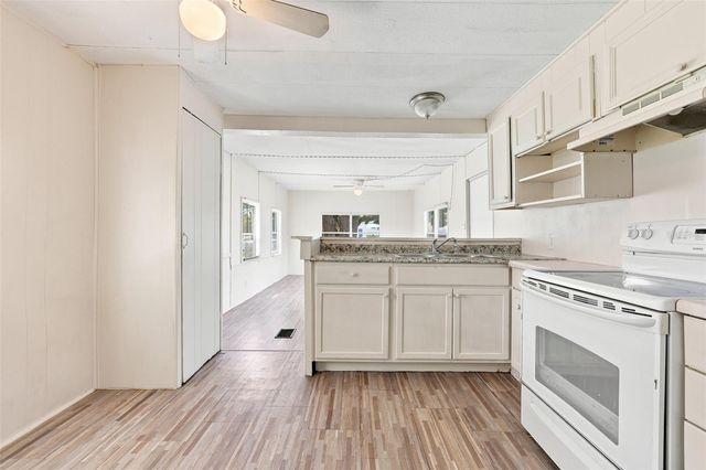 7205 COMMONS BOULEVARD, Port Richey, FL 34668