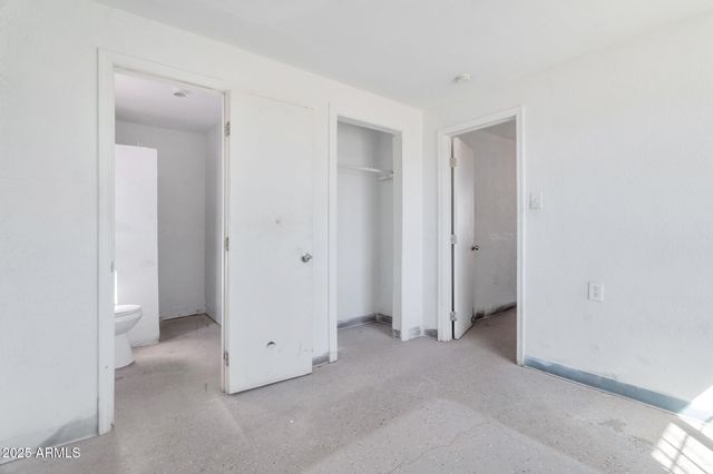 313 W JONES Avenue, Phoenix, AZ 85041