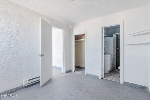 313 W JONES Avenue, Phoenix, AZ 85041