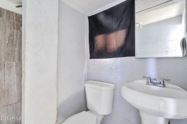 313 W JONES Avenue, Phoenix, AZ 85041