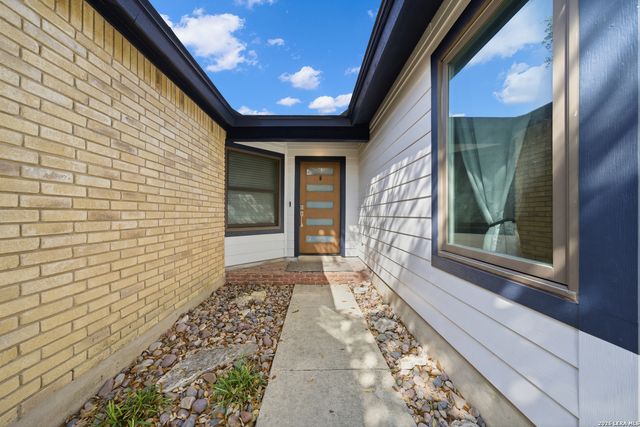 9719 Doefield, San Antonio, TX 78250