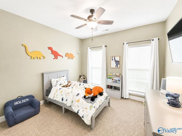 264 Falcon Ridge Drive, New Market, AL 35761