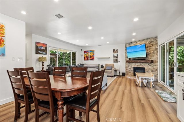 18937 Sylvan Street, Tarzana, CA 91335