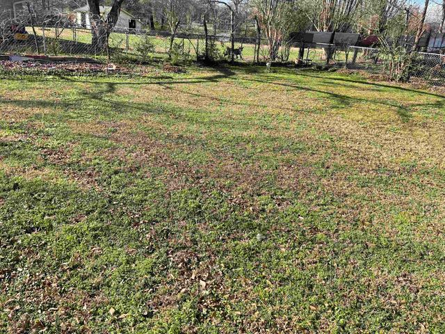 2300 Kaynell Dr, Henderson, TX 75654