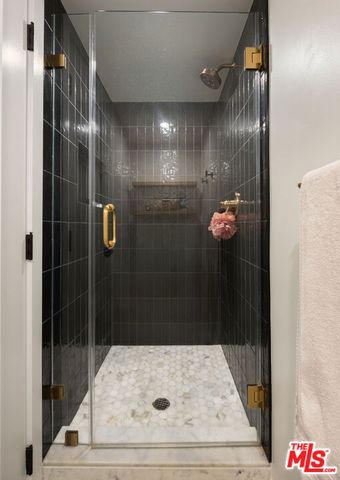 1000 S Westgate Avenue 216, Los Angeles, CA 90049