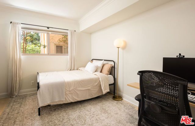 1000 S Westgate Avenue 216, Los Angeles, CA 90049