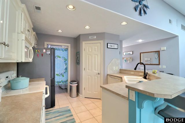 S-1121 Cottonwood Lane, Fremont, NE 68025