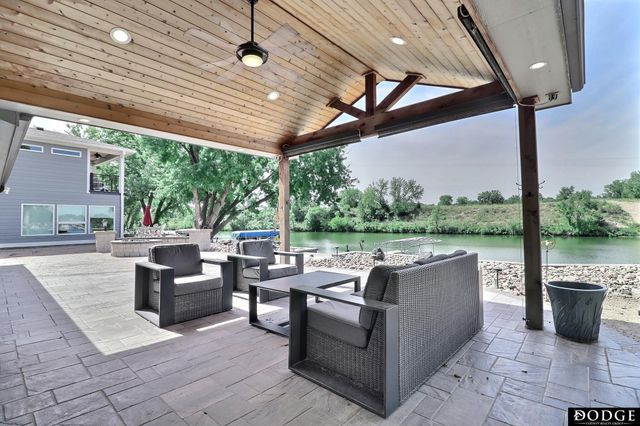 S-1121 Cottonwood Lane, Fremont, NE 68025