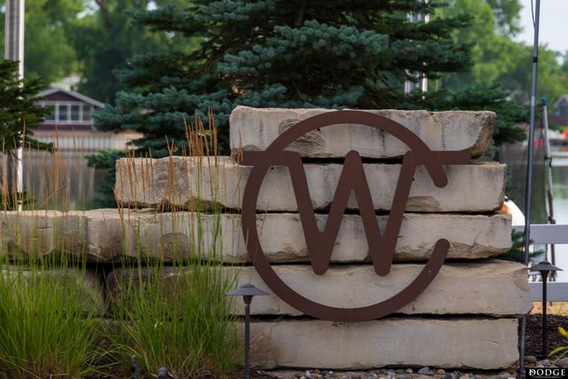 S-1121 Cottonwood Lane, Fremont, NE 68025