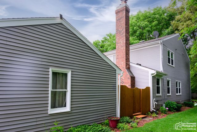 1525 WEDGEFIELD Circle, Naperville, IL 60563