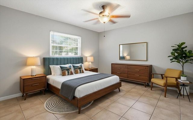 6808 FRIENDSHIP DRIVE, Sarasota, FL 34241