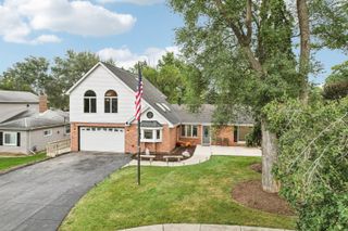 1039 S School Street, Lombard, IL 60148