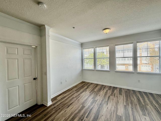 8550 TOUCHTON Road 225, Jacksonville, FL 32216