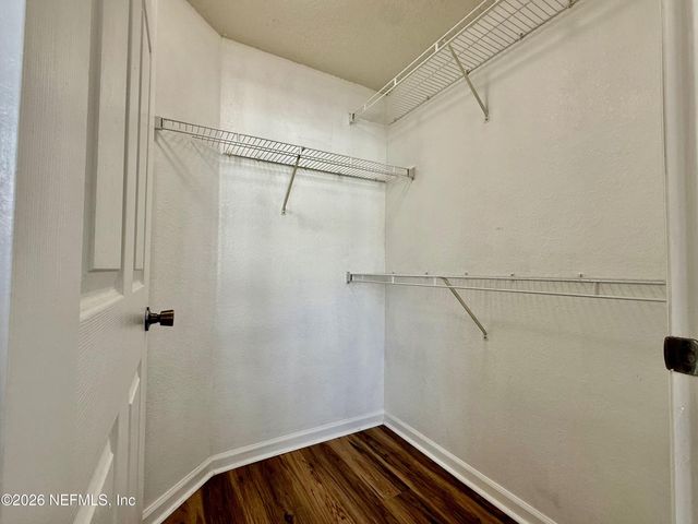 8550 TOUCHTON Road 225, Jacksonville, FL 32216