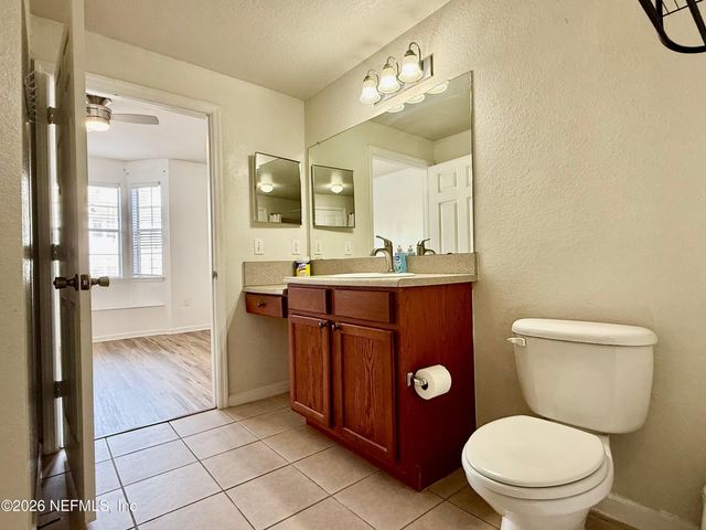 8550 TOUCHTON Road 225, Jacksonville, FL 32216