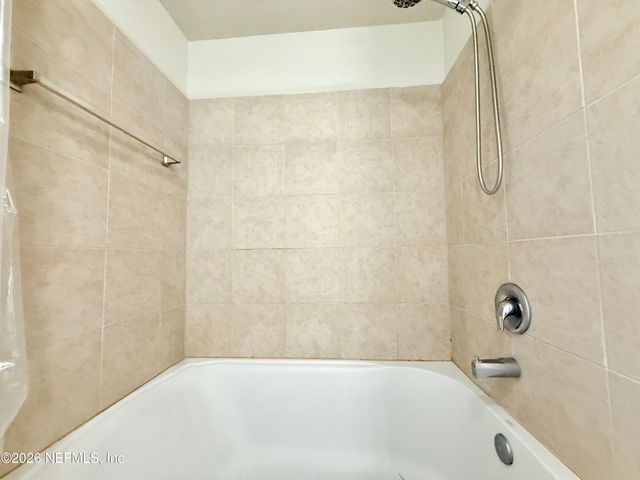 8550 TOUCHTON Road 225, Jacksonville, FL 32216