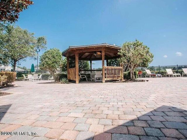 8550 TOUCHTON Road 225, Jacksonville, FL 32216