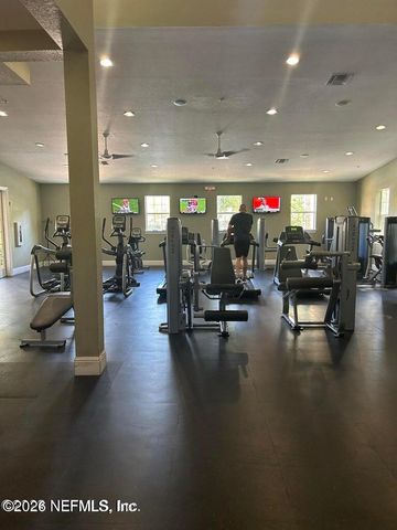 8550 TOUCHTON Road 225, Jacksonville, FL 32216