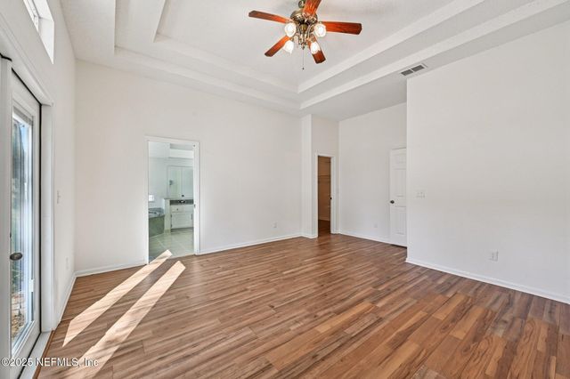 208 HONEYSUCKLE Way, St. Johns, FL 32259