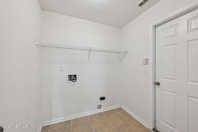 208 HONEYSUCKLE Way, St. Johns, FL 32259