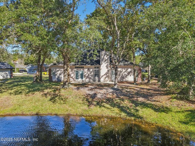 208 HONEYSUCKLE Way, St. Johns, FL 32259