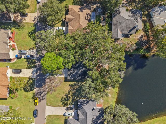208 HONEYSUCKLE Way, St. Johns, FL 32259