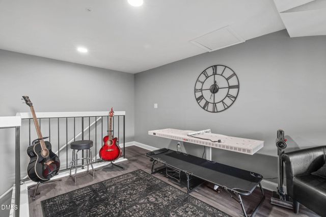 3806 Grey Harbor Drive 302, Raleigh, NC 27616
