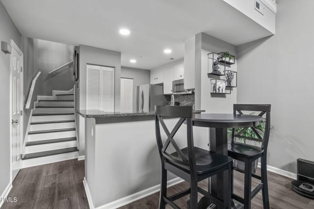 3806 Grey Harbor Drive 302, Raleigh, NC 27616