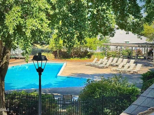 3806 Grey Harbor Drive 302, Raleigh, NC 27616