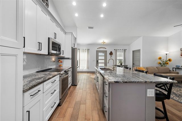 18372 MOONSHADOW AVENUE, Port Charlotte, FL 33954