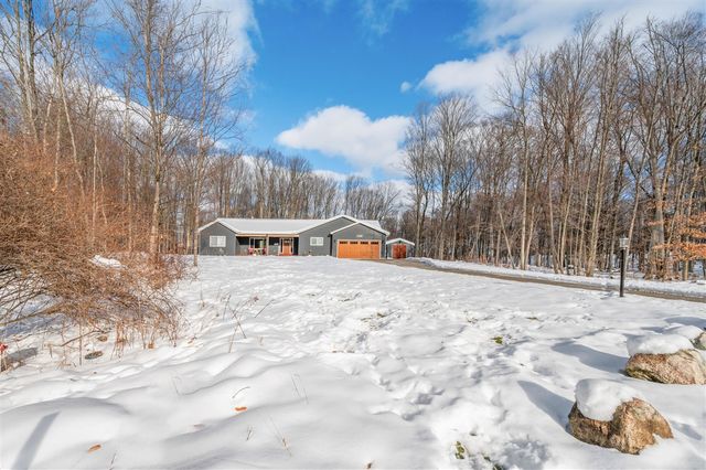 16688 Canyon Cove, Big Rapids, MI 49307